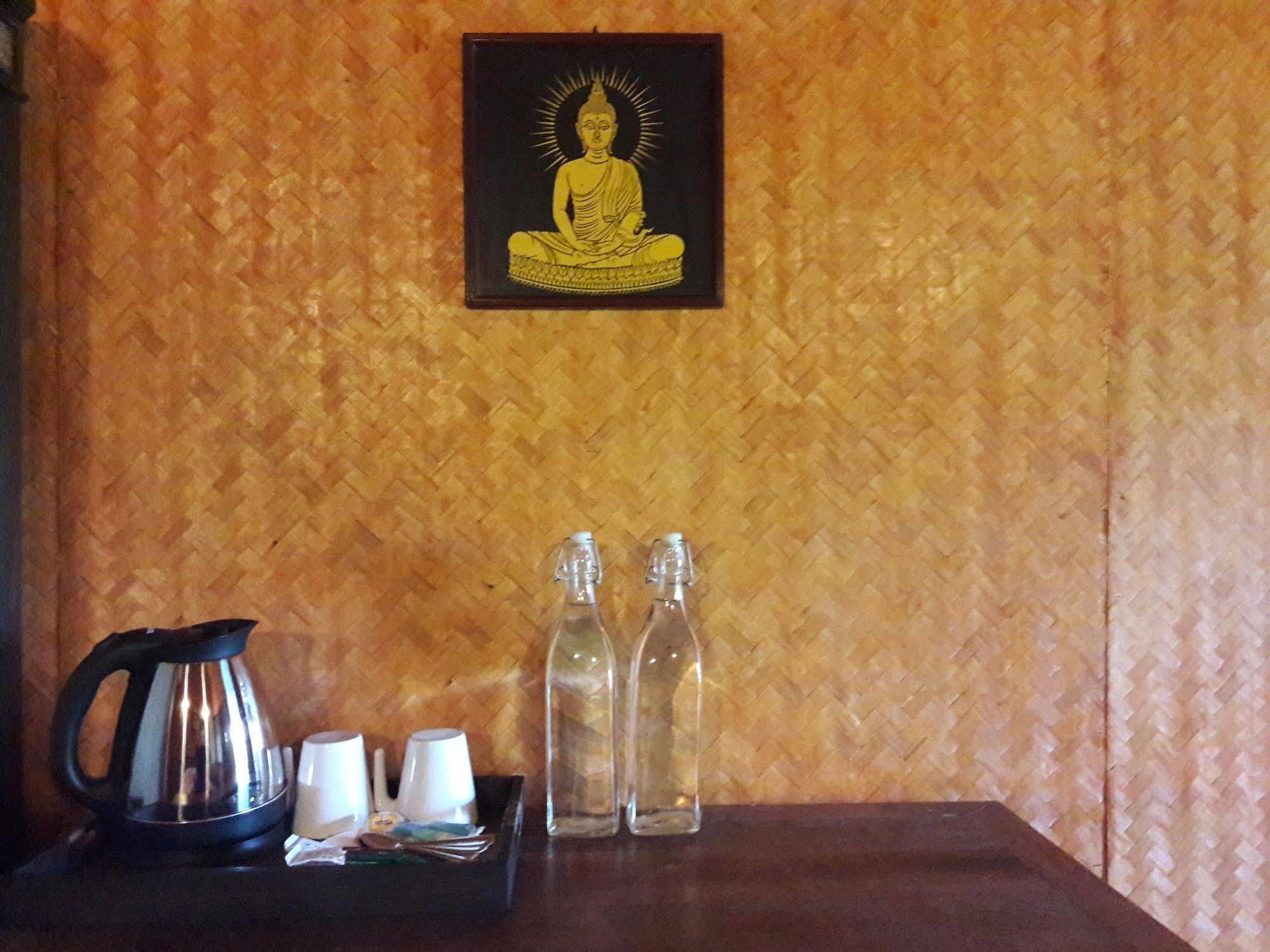 Little Village Chiang Mai Hang Dong Exteriör bild